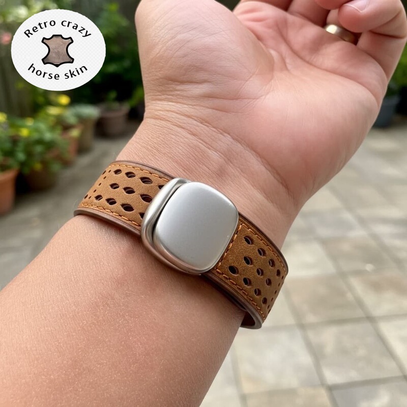 Summer Breathable Honeycomb Leather Strap with Strong Magnetic Clasp, Compatible with Apple Ultra2/S11 Smartwatch