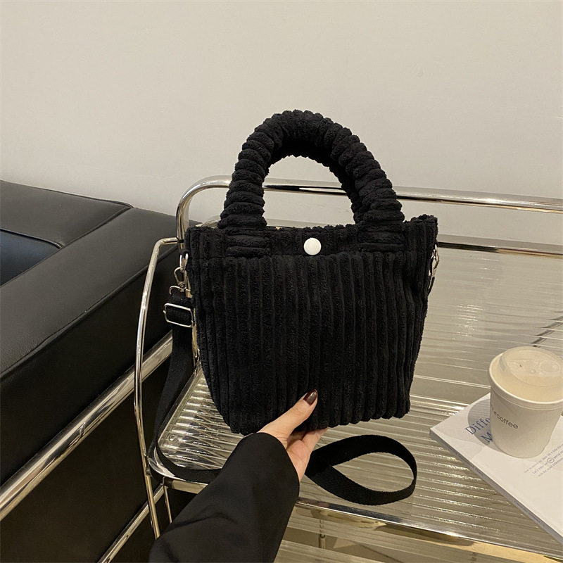 Otoño y invierno nuevos productos de diseño Nichozhong pozos de cordillera bolsas de algodón lindas bolsas de mano chic bolsas de hombro
