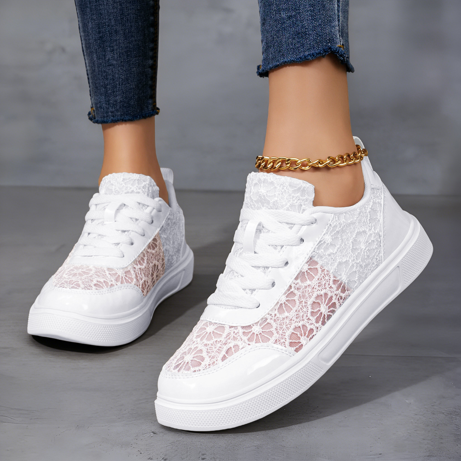Zapatos de mujer transfronterizos de verano transpirables zapatos de malla de encaje con suela plana zapatos casuales ligeros y cómodos zapatos de skate europeos y estadounidenses