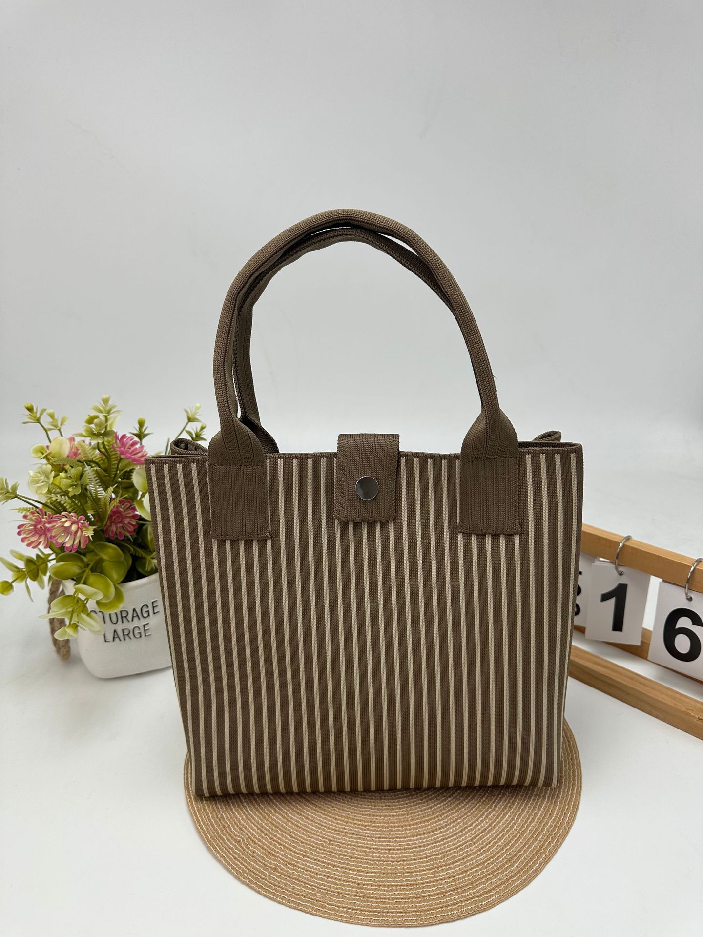 Houndstooth Knit Structured Large Capacity Square Handbag 46