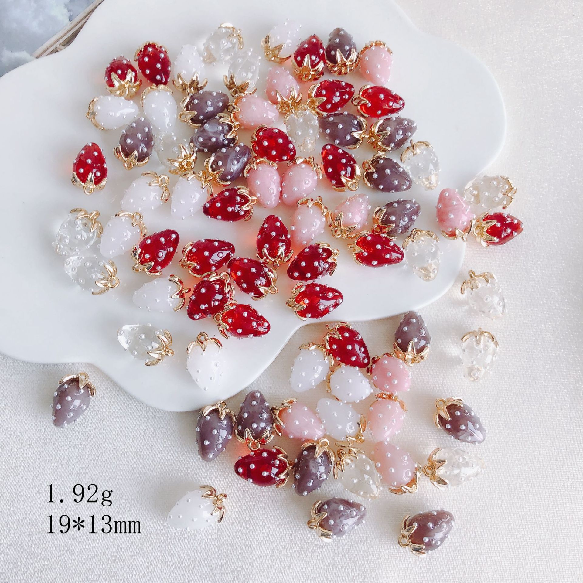 DIY Jewelry Accessories Classification 2 PCS/Package Resin Strawberry Pendant