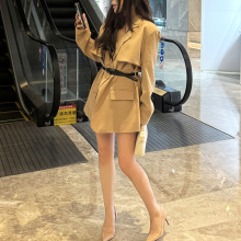 西装女 秋季新款都市女郎战袍个性挡风收腰长袖外套卡其色西服