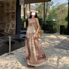 2025新款复古民族波西米亚风印花吊带裙女夏流苏海边度假连衣裙沙