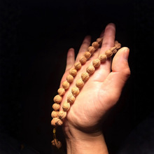 108无修小桃核脖挂无修小玉龙脊手持龙纹一三个月上色珠串手链