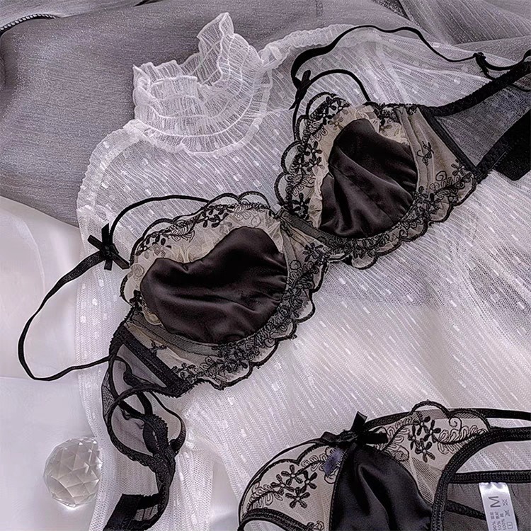 性感蕾絲純欲半杯內衣女小胸聚攏收副乳防下垂上托薄款文胸罩套裝