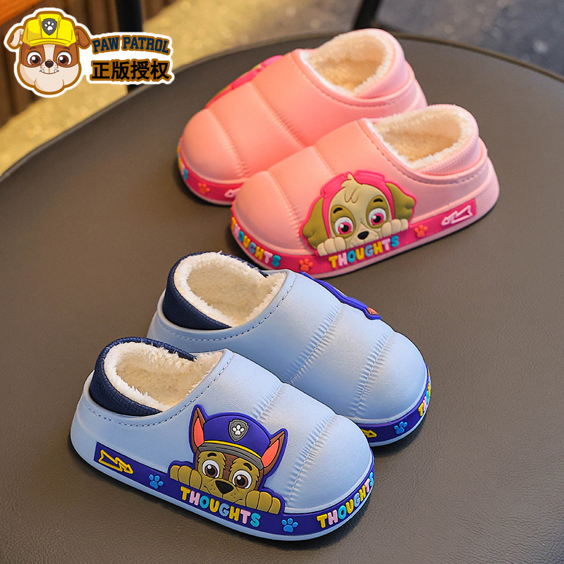 Paquetes de invierno para niños, zapatos de tacones de algodón para niños, niñas y niñas, zapatillas de algodón para niños calientes y impermeables.