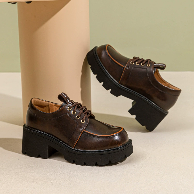 Кожаные туфли на массивном каблуке в ретро-британском стиле, новые, на шнуровке, на толстой подошве, увеличивающие рост, лоферы.