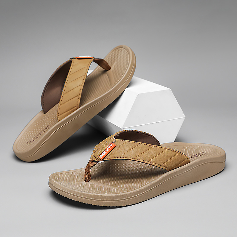 Zapatillas de hombre verano 2025 nuevas chanclas casuales antideslizantes sandalias de tendencia coreana sandalias personalizadas zapatos de playa