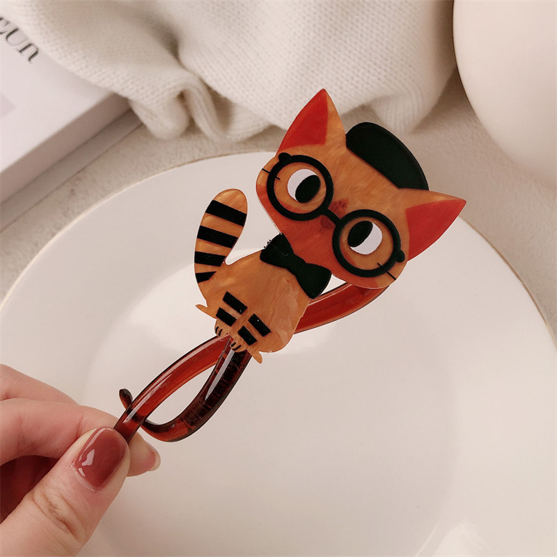 Cariño interesante lindo gato twist clip 2024 nuevo alto sentido de la cabeza detrás de una palabra agarrar clip de cabello de mujer tarjeta de cabello tocado