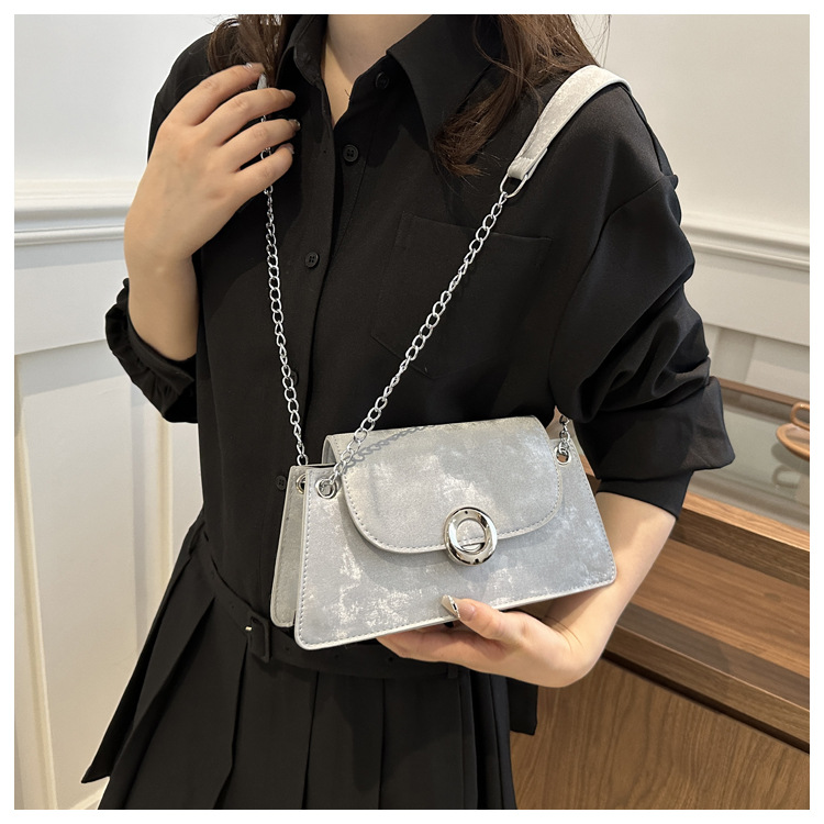 Borsa a tracolla da lavoro versatile a catena color caramella da donna, casual, semplice e alla moda, in PU, 2024_voghion.com