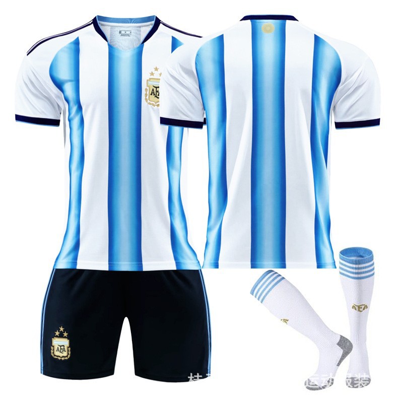 Argentina en blanco + calcetines en casa