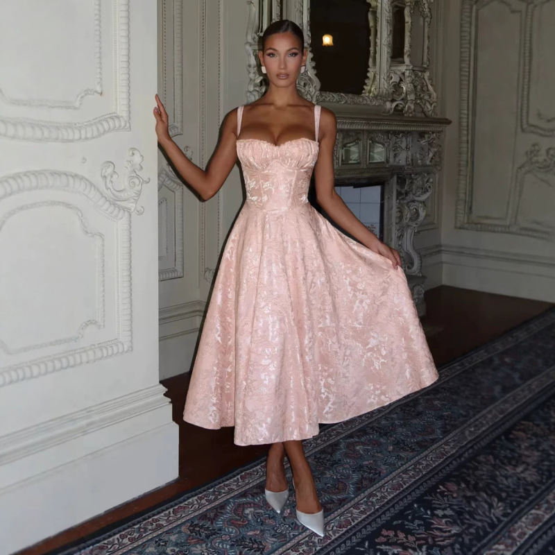 European and American Cross-Border Jacquard Suspender Dress, High-End Evening Gown, Spring and Summer Style, Sleeveless, Backless, Waist-Cinching Design, Long Dress European and American Cross-Border Jacquard Suspender Dress, High-End Evening Gown, Spring and Summer Style, Sleeveless, Backless, Waist-Cinching Design, Long Dress