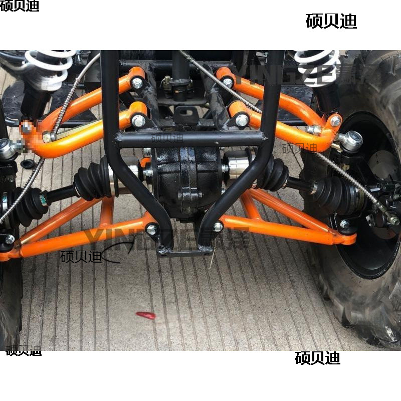 ゴーカートの部品を改造したビーチカー四駆前後の独立吊りシステムの歯は腕の羊の角を包みます。|undefined