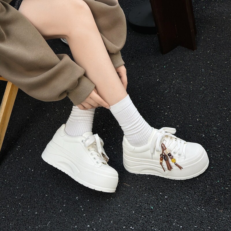 增高厚底小白鞋女2025新款真皮系带流苏松糕女鞋百搭运动休闲板鞋|undefined