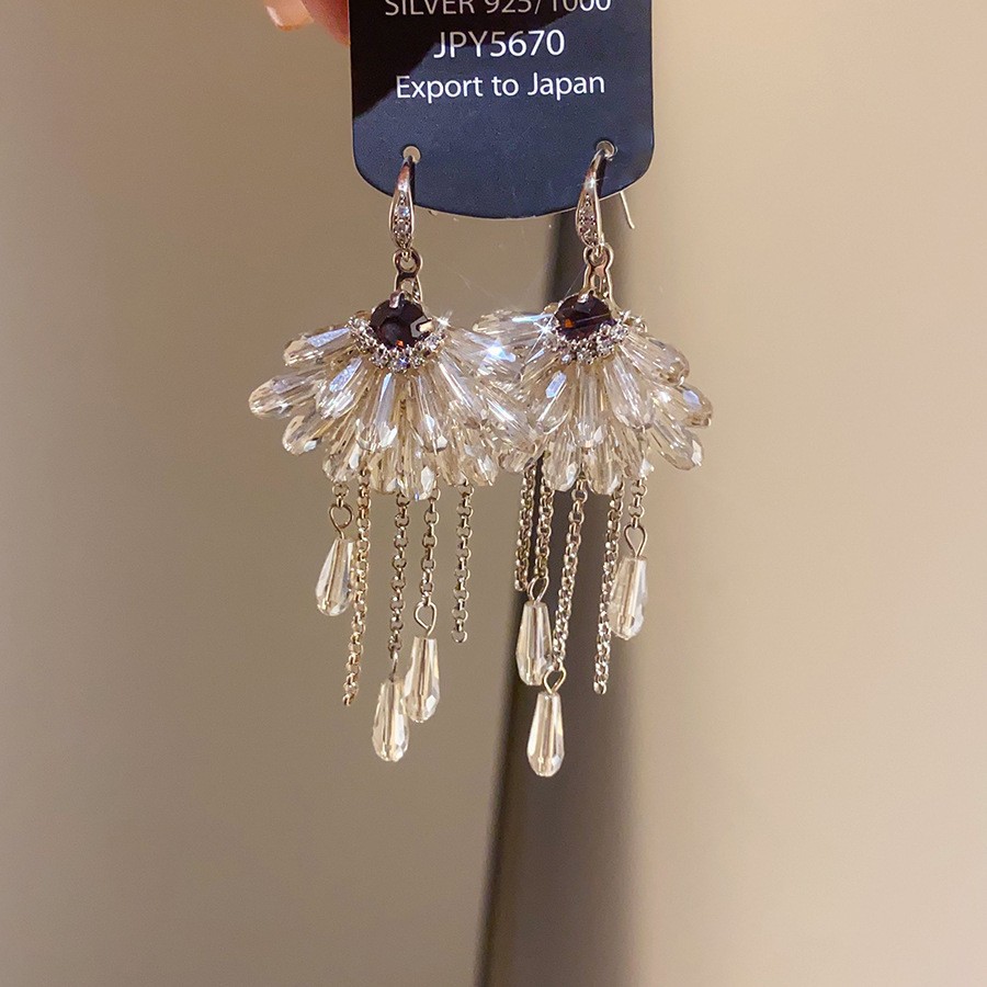 Aguja de plata con diamantes de cristal pendientes de bordilla estilo nacional pendientes de temperamento pequeño ligero lujo de alta calidad industria pesada exageración pendientes