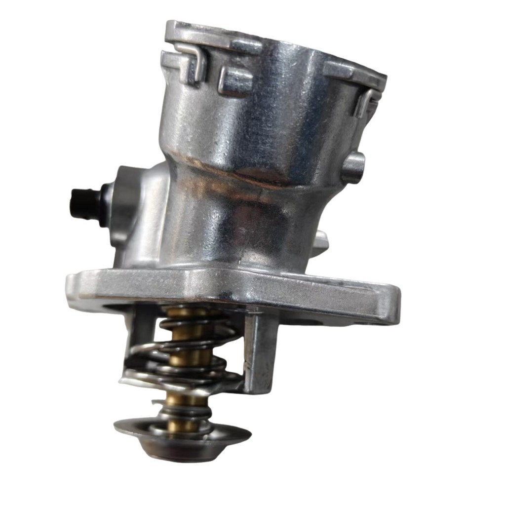 A2722000515 A2732000215 is suitable for the Mercedes-Benz M272 engine thermostat