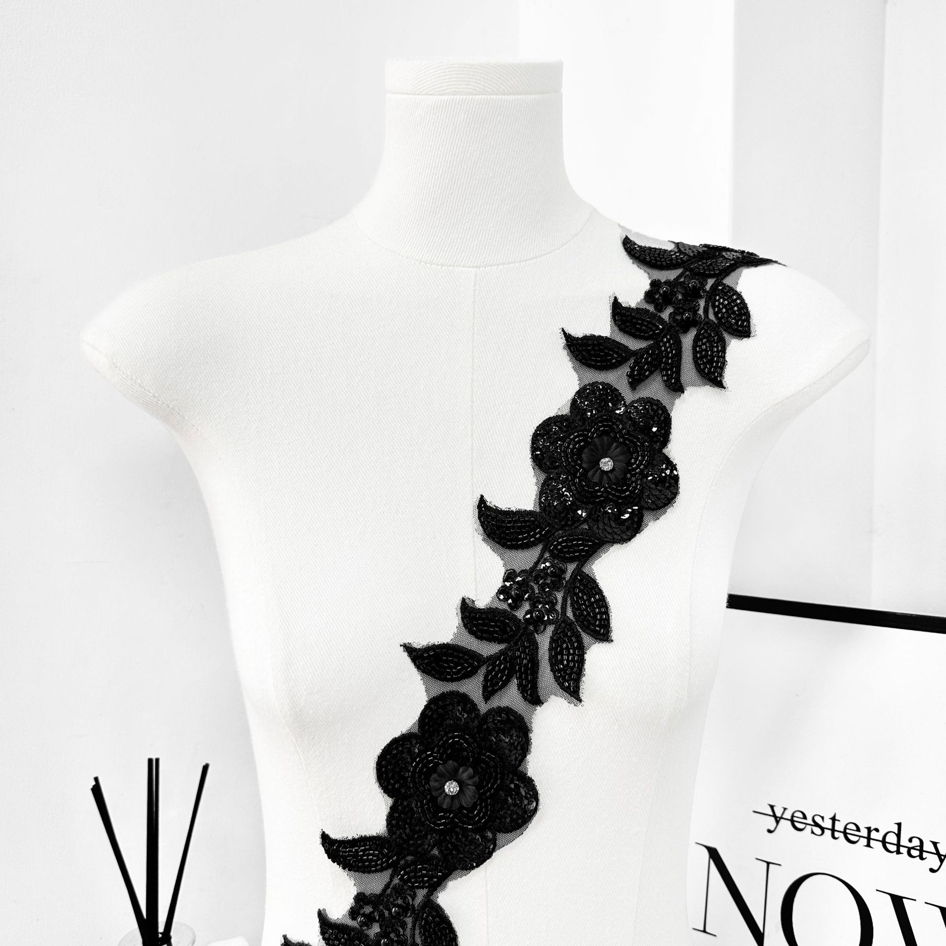 Flor de encaje hecha a mano DIY decoración parche de ropa jeans suéter camisa accesorios bordados decalques