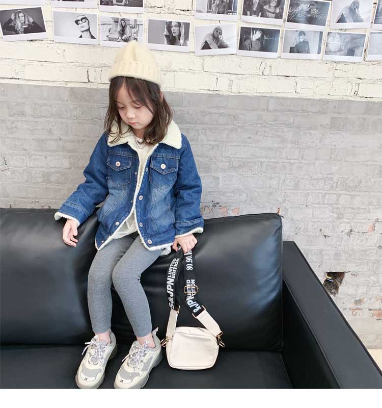 Giacca in denim di velluto per bambine, autunno e inverno 2025, nuova giacca in denim di lana di agnello per bambini di taglia piccola e media_voghion.com