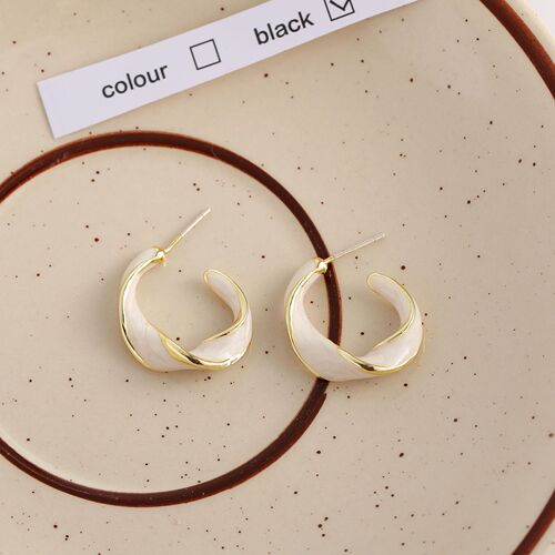 Arc gold-plated women's earrings, small fresh and simple s925 silver needle earrings, French retro