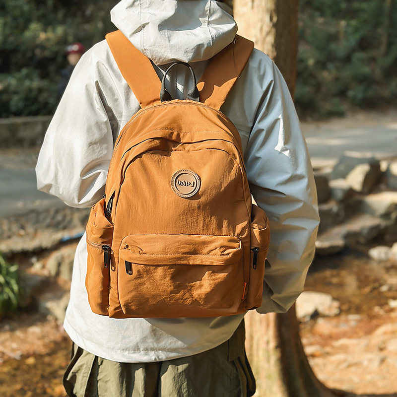 Casual Lightweight Outdoor Waterproof Nylon Backpack Fashion Retro Mountaineering Bag Casual Solid Color Sports Fitness Training Bag