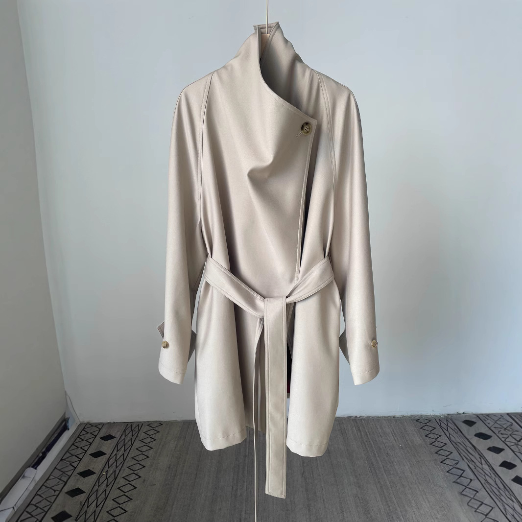 Large Lapel Profile High-end Sense Small Coat Commuter Style 2025 Spring New Short Coat Coat for Women