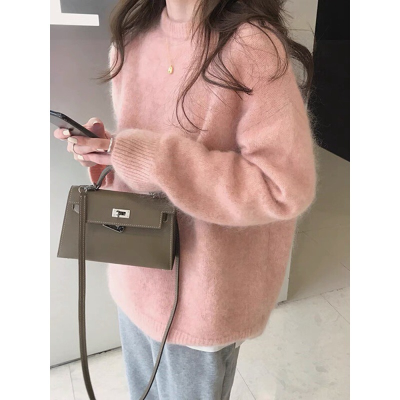 2025 Autumn/Winter New High-End Cream Peach Pink Sweater for Women, Winter Design with a Niche, Lazy Style, and Warm