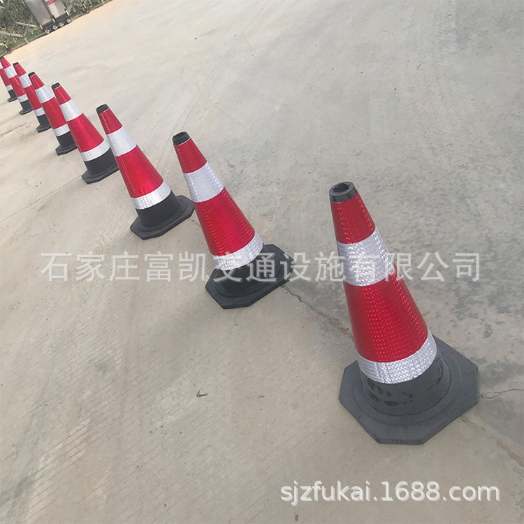 10532872240_1582246160_副本