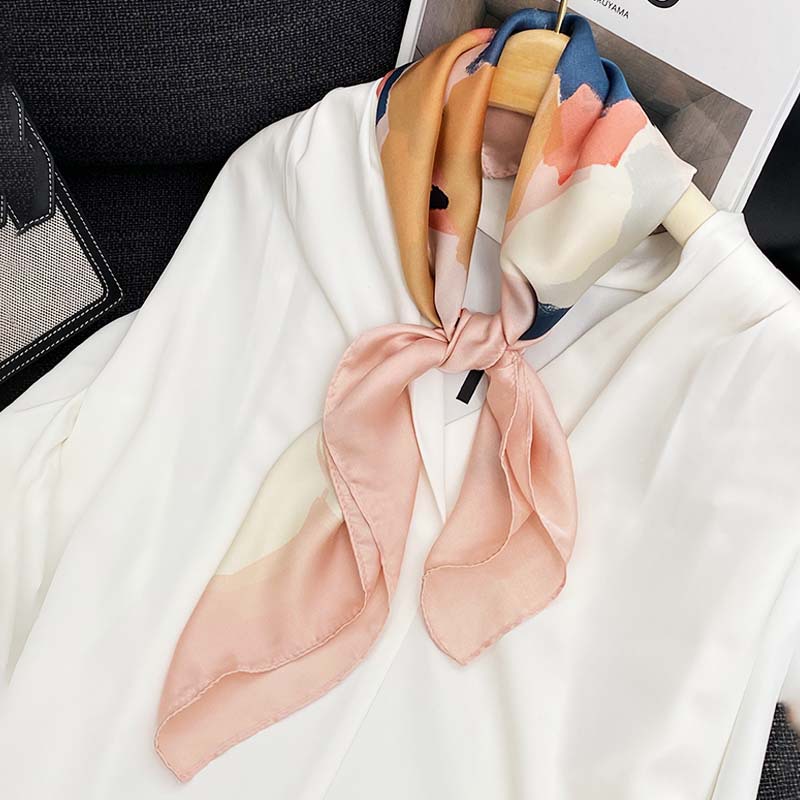 Primavera nueva bufanda de seda del todo fósforo graffiti de alta calidad de la moda de las mujeres bufanda de estilo coreano elegante bufanda cuadrada al por mayor