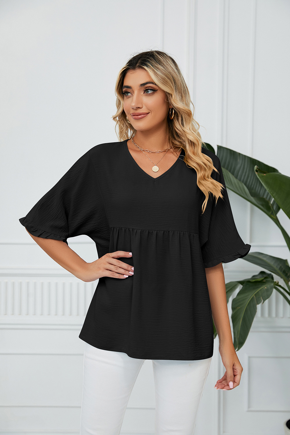 Γυναικεία ρούχα με μασίφ λαιμόκοψη σε φαρδιά πλισέ πάνελ με μεσαίο μανίκι μπλούζες σιφόν_voghion.com