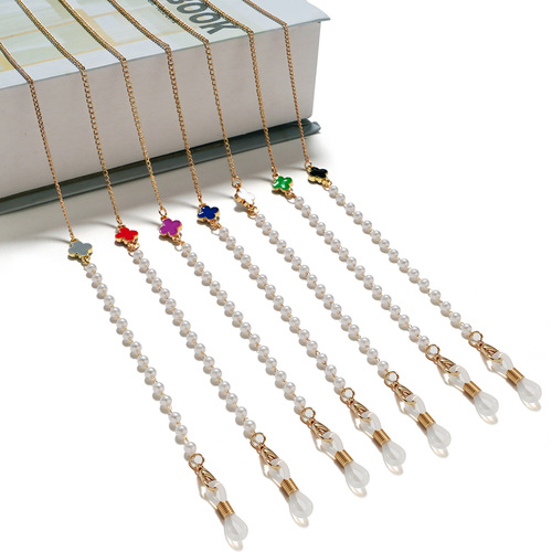 Cross-border hot selling pearl anti-lost lanyard multi-color four-leaf flower glasses chain fashion metal chain hanging neck chain