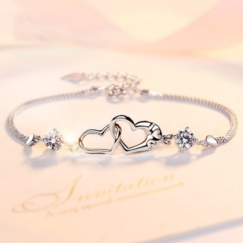 bracelet heart shaped