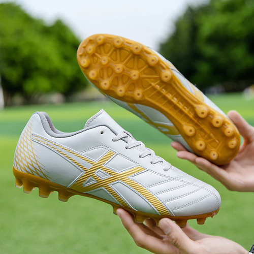 Cross-border domestic dropshipping football shoes broken nails for boys and girls adult professional training primary school growing nails tf