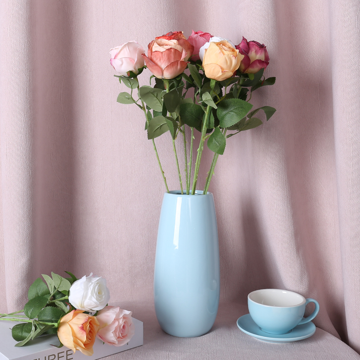 Simulación retro Rosas redondas al horno de una sola rama Accesorios de fotografía Boda Muebles para el hogar Decoración floral Simulación Rosas de borde quemado