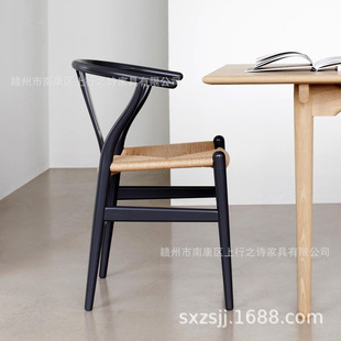 ����֮Ԋ����Y�Νh˹���ӌ�ľ�����Ά����й���ʽ�����֌�ľ��