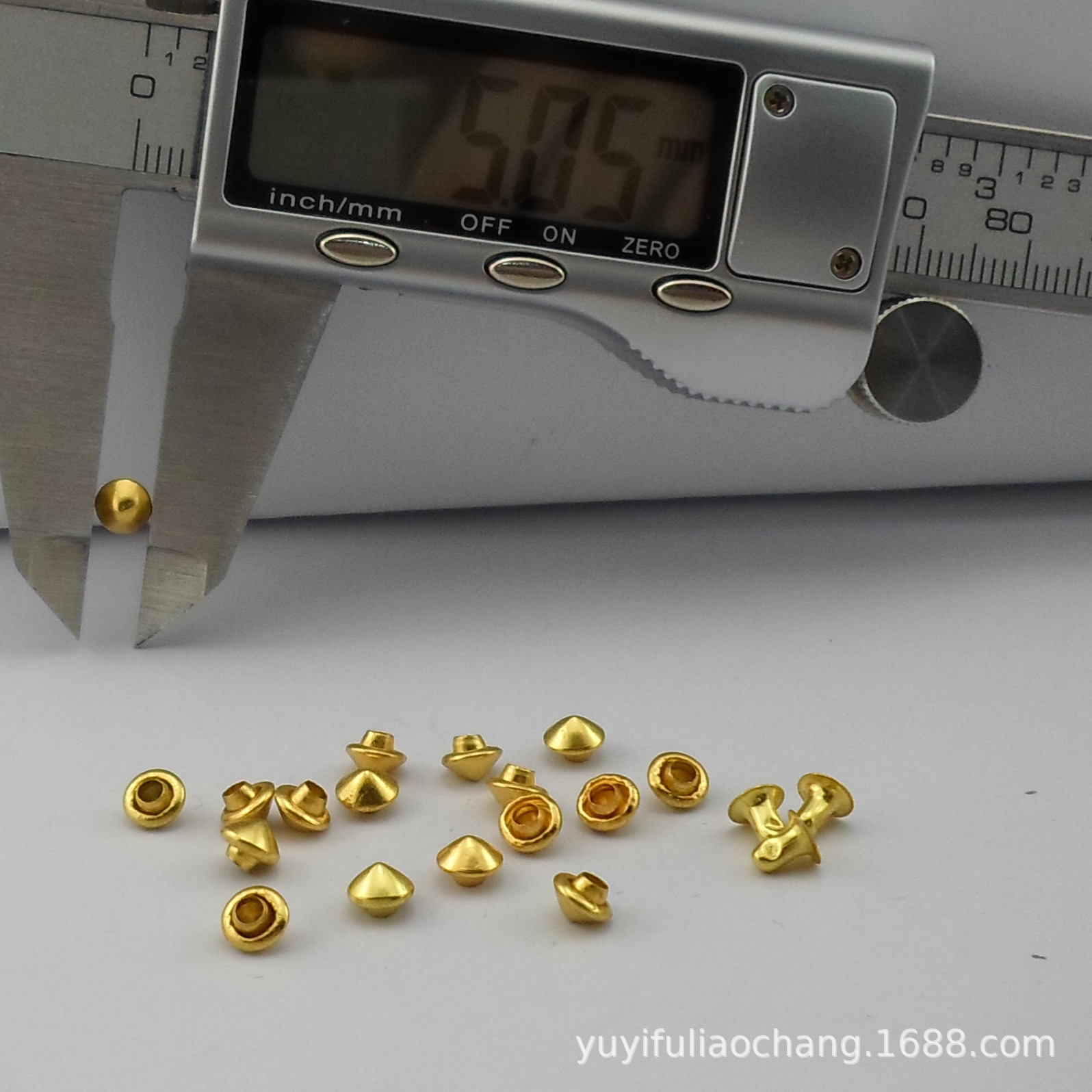 （全铜）5MM铆钉朋克尖鞋子 朋克衣服配件 子弹头铆钉 圆锥铜撞钉