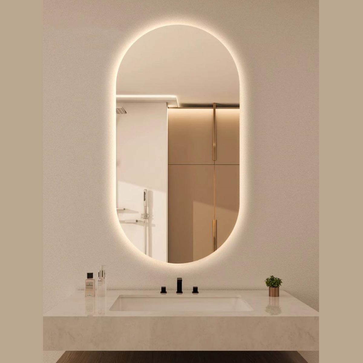 Espejo de baño inteligente oval colgado en la pared pantalla táctil led lavabo con lámpara de baño espejo de vestuario comercial
