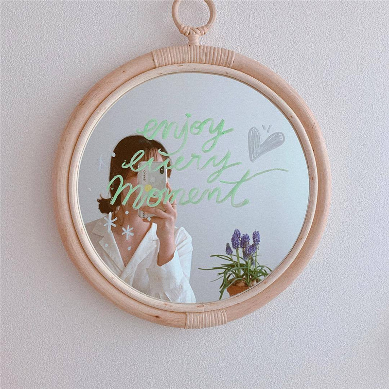 Espejo de maquillaje de ratán redondo nórdico transfronterizo Espejo de pared tejido a mano de estilo ins Espejo de decoración de pared de la casa de familia de entrada