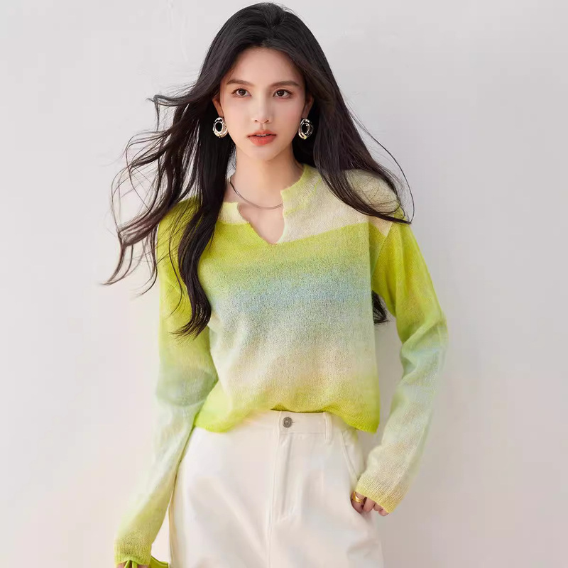 Gradient Short Knitwear Knitwear Sweet Early Autumn Winter 2025 New Bottoming Inner Layer Women's Top Elegant Spring