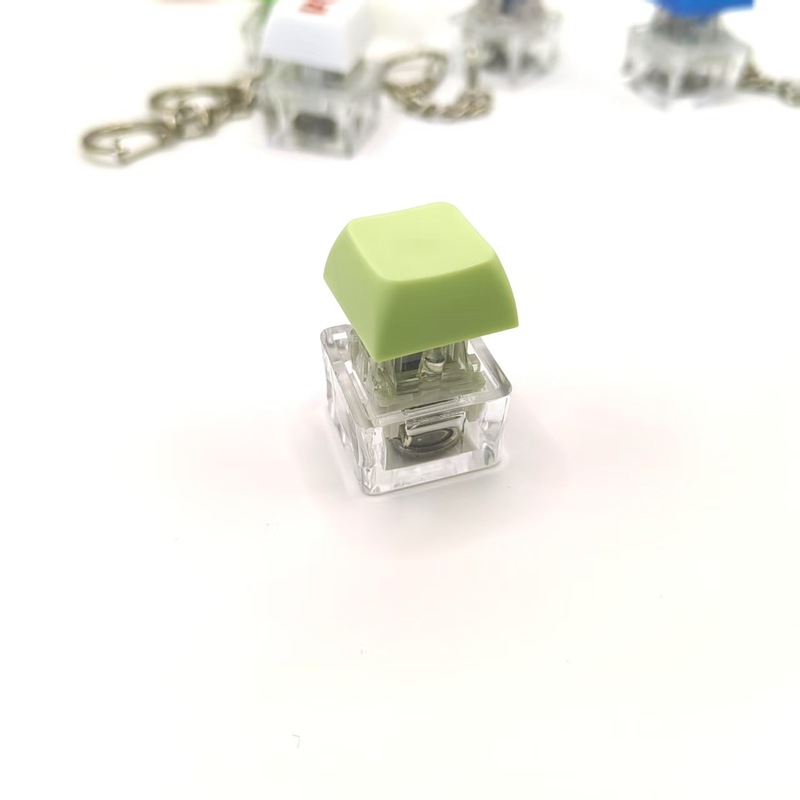 龙跨境罗斯卡解压马键盘按压解压指尖挂件创意帽钥匙键盘俄罗斯钥|undefined