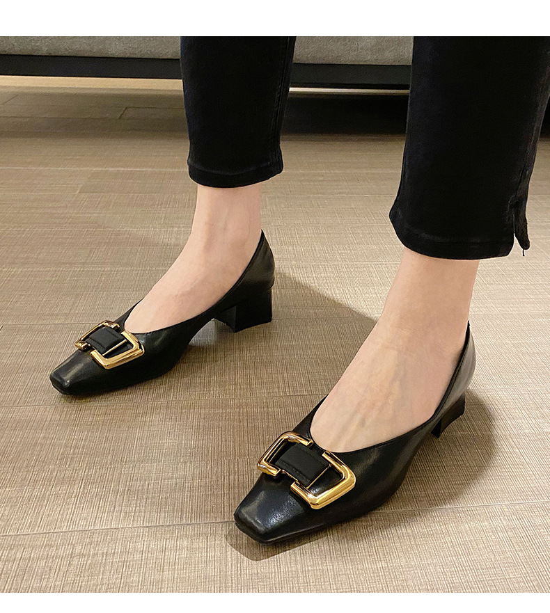 Classic Cowhide Women's Loafers With Mid-heel And Square Toe Design_voghion.com