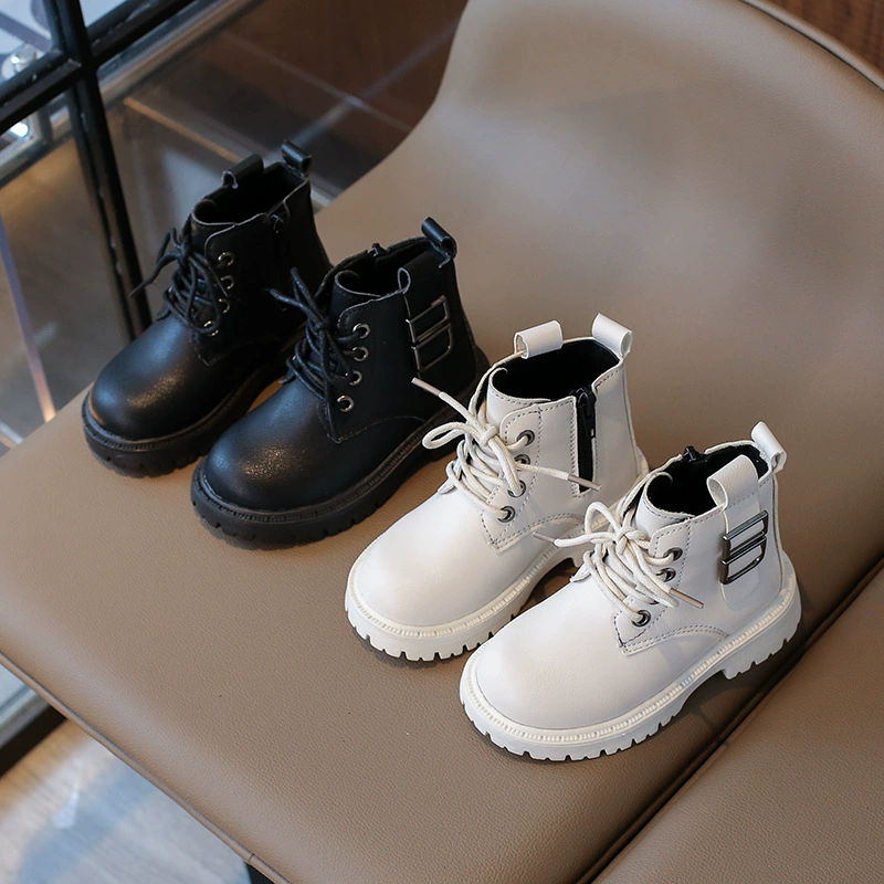 Сапоги Martin для девочек 2024 осень-зима новый стиль детская мода буква короткие сапоги маленькая девочка кожаные сапоги в британском стиле оптом