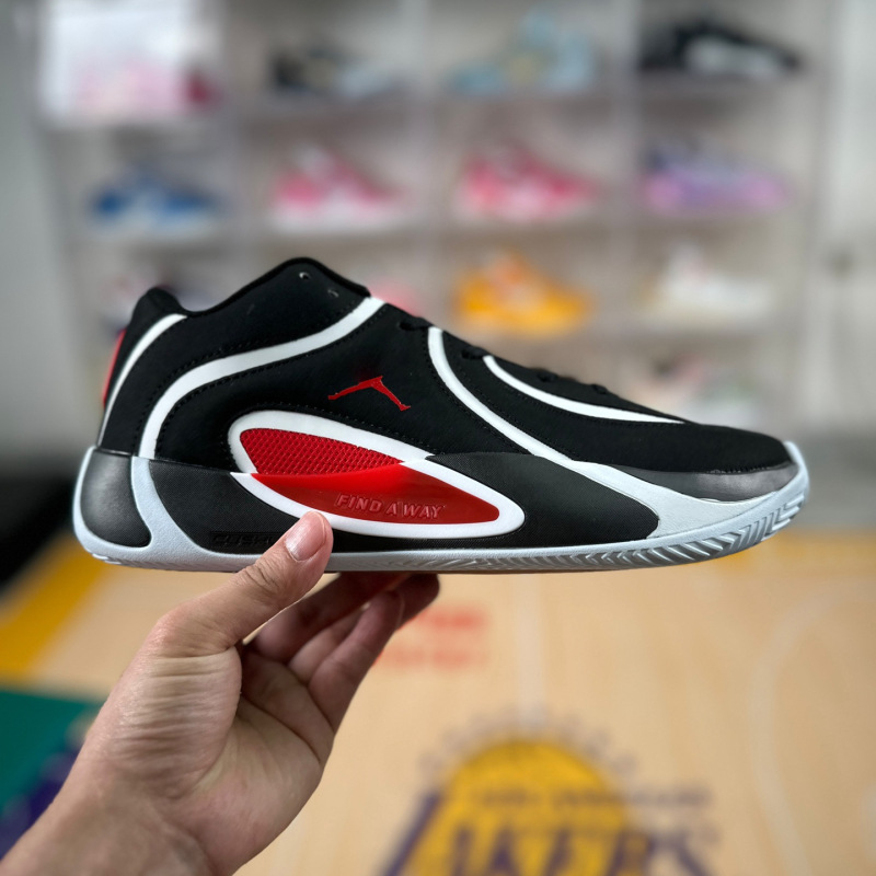 Foreign Trade Tatum 4 Basketball Shoes Men's Outdoor Practical Sneakers Tatum 4 Non-Slip Wear-Resistant Sports Training Shoes