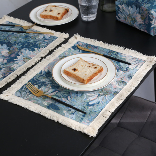 Modern Minimalist American Style Home Sample Room with American Elements, Fringe Tablecloth, Small Tablecloth, and Dinner Napkin in Oil Painting Style