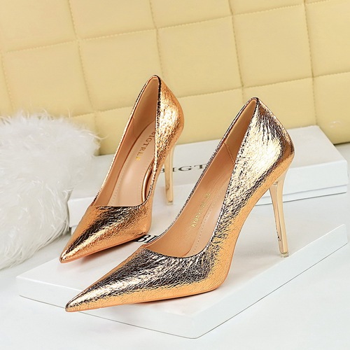 9511-38 Retro Style Banquet High Heels Women's Shoes Metal Heels High Heels Shallow Mouth Pointed Sequins Women's Single Shoes
