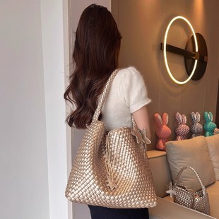 ����ͬ���㙉ɫ���������ذ�������Ҹ�μ��������ˮͰ����