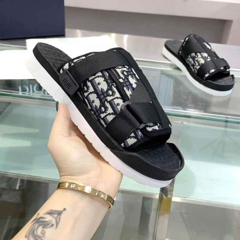 2025 New Men's Slippers with Embroidery, Casual Slide Slippers, Summer Letter Jacquard, Buckle Strap, One-Strap Slippers