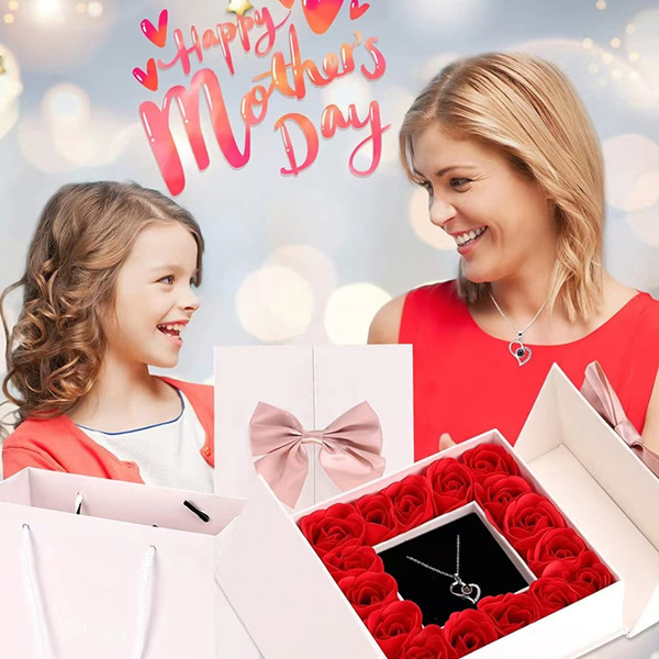necklace heart-shaped