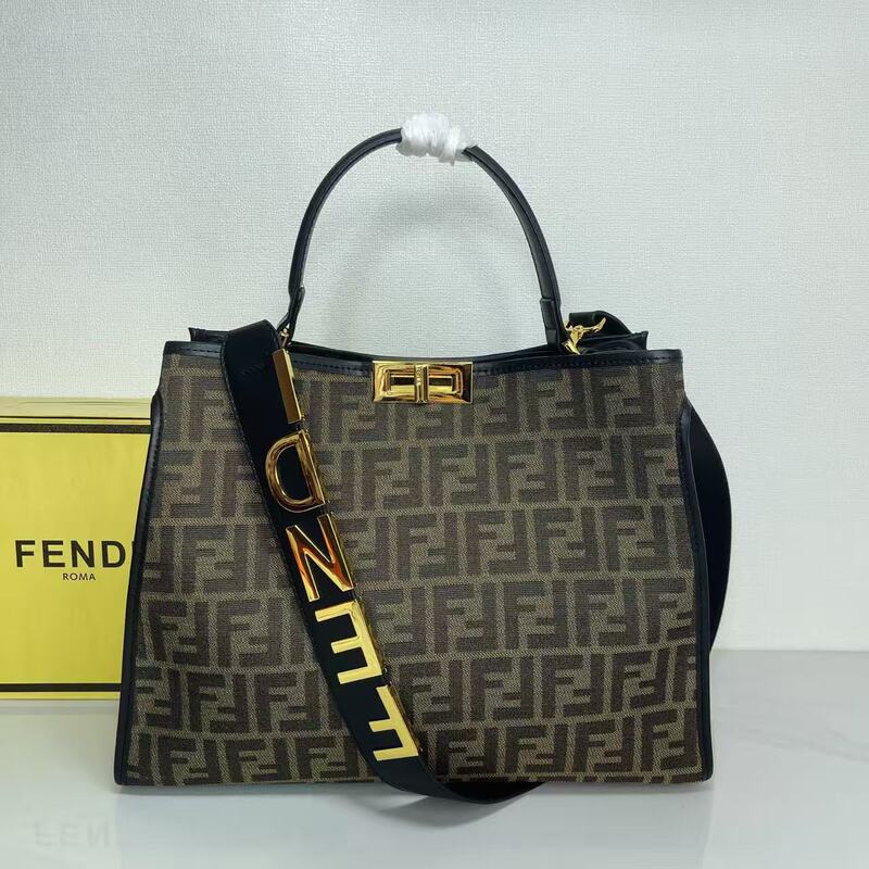 Cross-Border Fendi High-End Casual Women's Bag 2024 New Tote Bag Large Capacity Fashionable Versatile Light Luxury Simple Style Cross-Border Fendi High-End Casual Women's Bag 2024 New Tote Bag Large Capacity Fashionable Versatile Light Luxury Simple Style