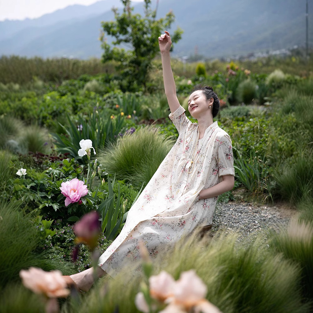 连衣裙女夏高级感苎麻印花V领长裙小碎花气质长款裙子A0458