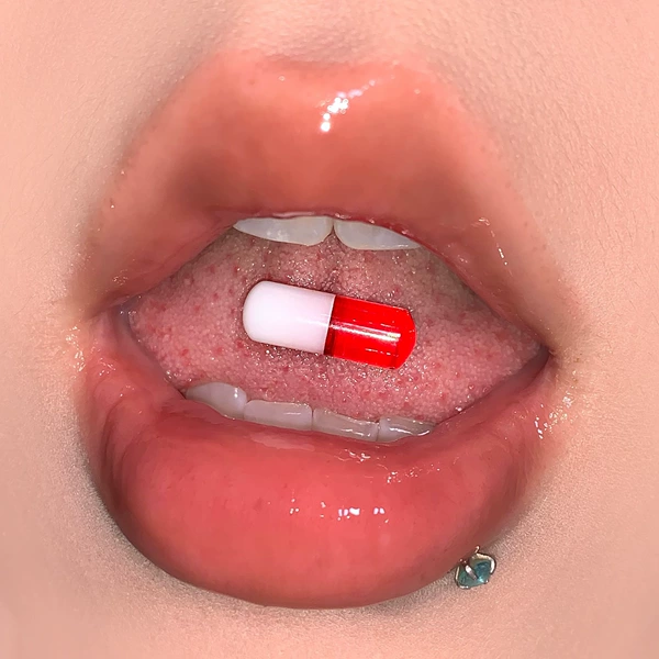 Red capsule